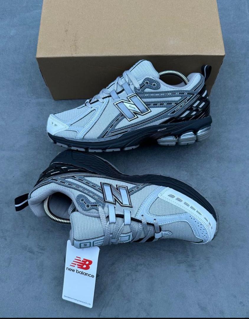 Mens Shoes